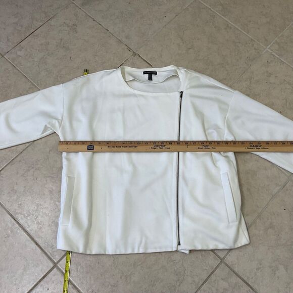 Eileen Fisher asymmetrical zip jacket blazer women’s size M cream career pockets - Picture 8 of 13